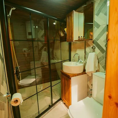 Sapanca Casamia Suit-2